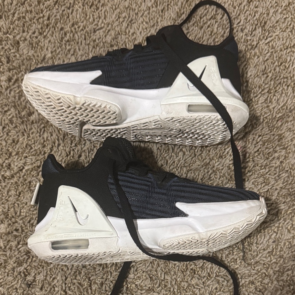 Nike Black and White Athletic Shoes